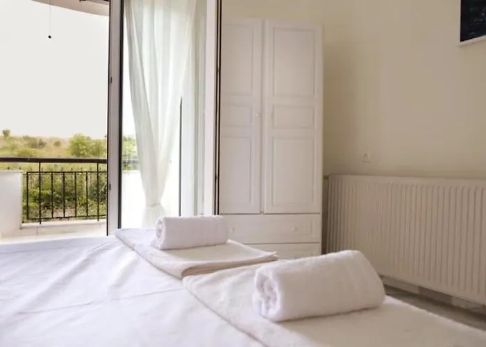 Stone Nea Potidaia *