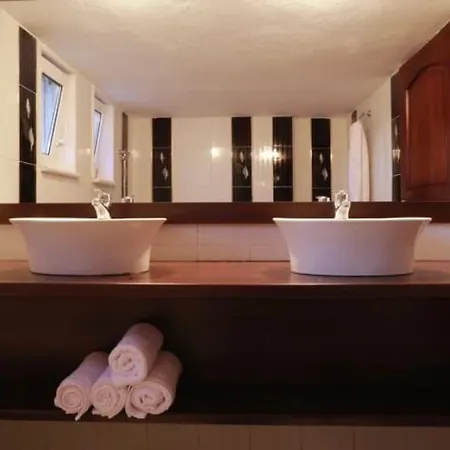 Stone Nea Potidaia Willa Nea Poteidaia